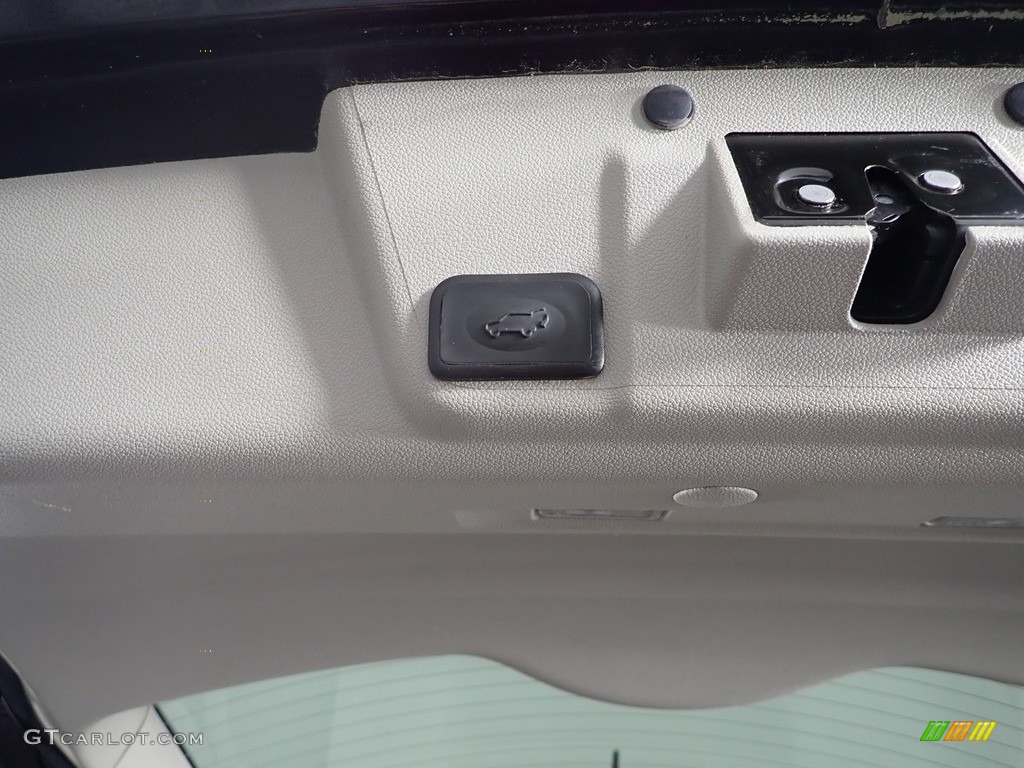 2012 Enclave AWD - Carbon Black Metallic / Titanium photo #22