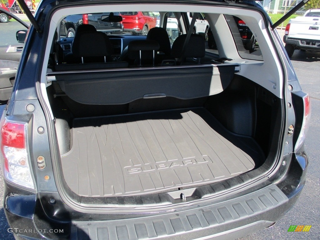 2010 Forester 2.5 X Premium - Obsidian Black Pearl / Black photo #9
