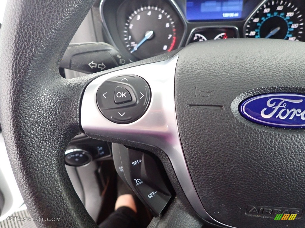 2014 Focus SE Sedan - Oxford White / Charcoal Black photo #19