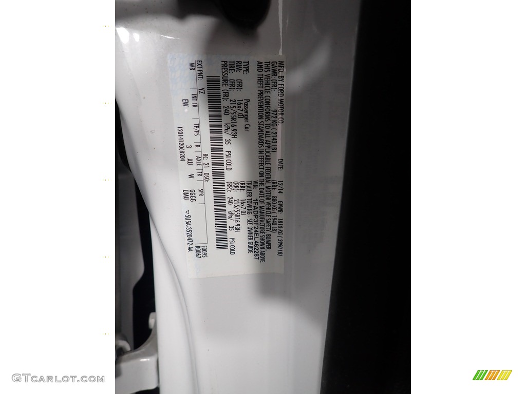2014 Focus SE Sedan - Oxford White / Charcoal Black photo #37
