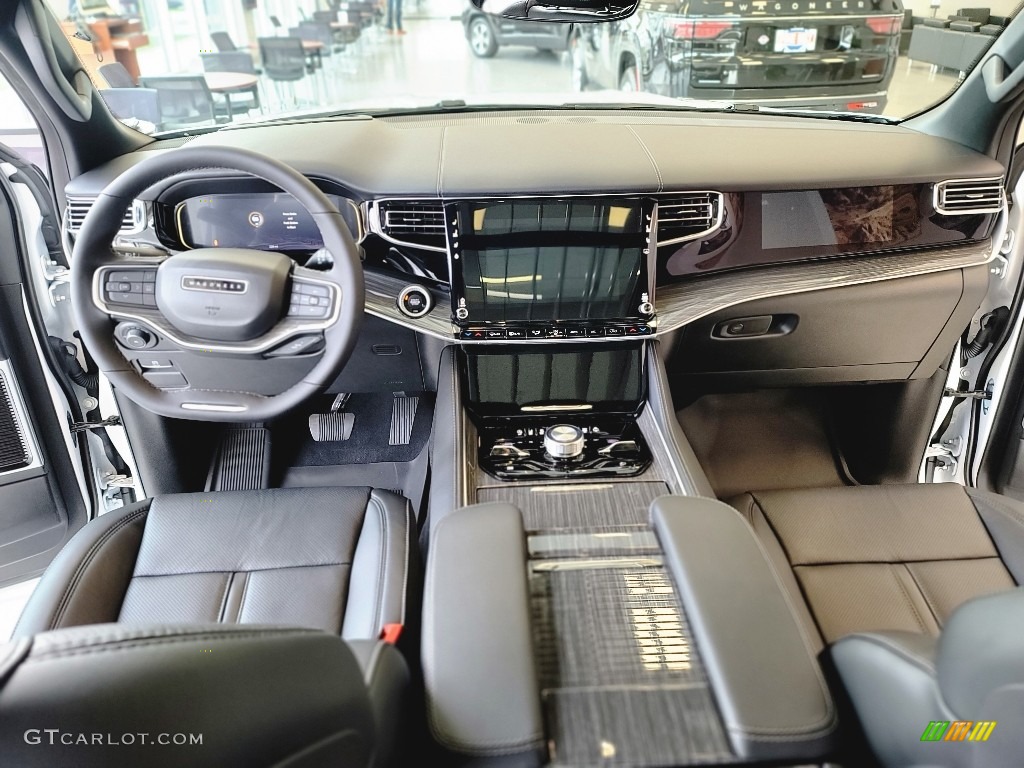 Global Black Interior 2022 Jeep Wagoneer Series III 4x4 Photo #143132619