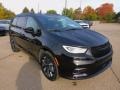 2021 Brilliant Black Crystal Pearl Chrysler Pacifica Touring AWD  photo #3