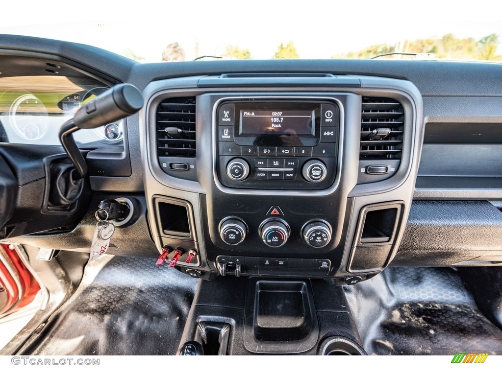 2013 Ram 2500 Tradesman Regular Cab 4x4 Controls Photo #143136114