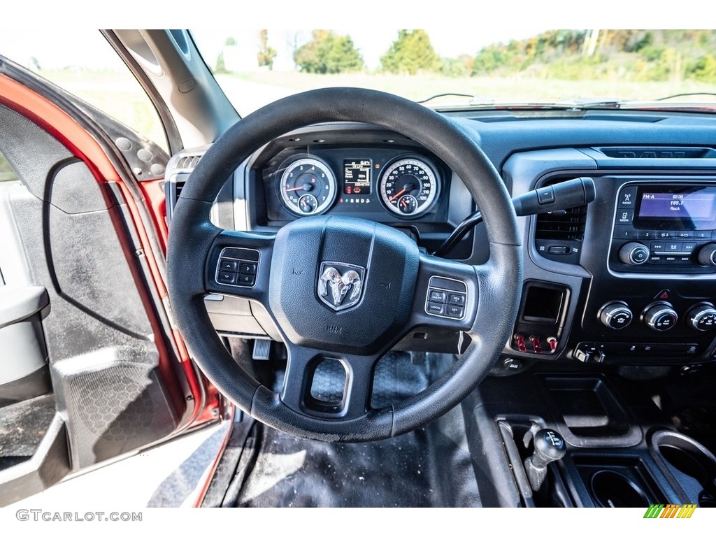 2013 Ram 2500 Tradesman Regular Cab 4x4 Black/Diesel Gray Steering Wheel Photo #143136147