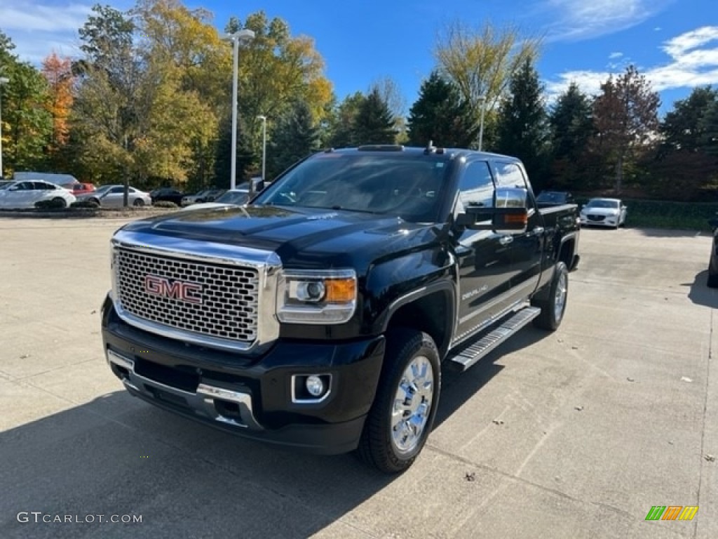 Onyx Black 2016 GMC Sierra 2500HD Denali Crew Cab 4x4 Exterior Photo #143140188