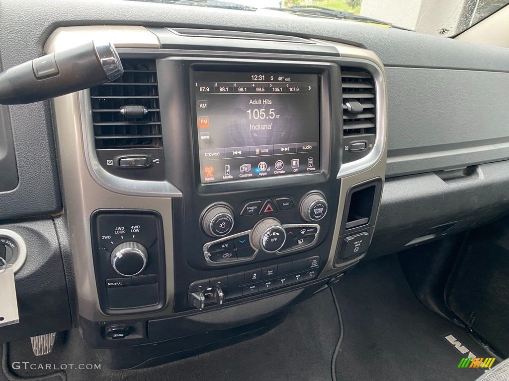 2013 Ram 2500 SLT Regular Cab 4x4 Controls Photo #143140206