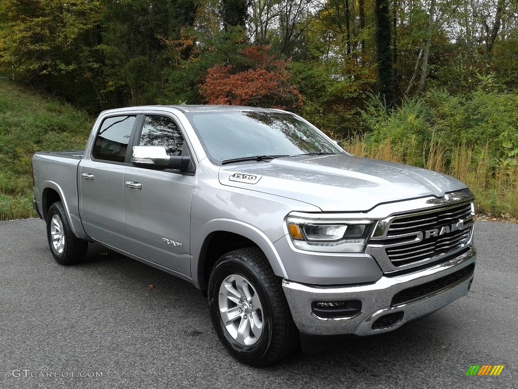 2022 1500 Laramie Crew Cab 4x4 - Billet Silver Metallic / Black photo #4