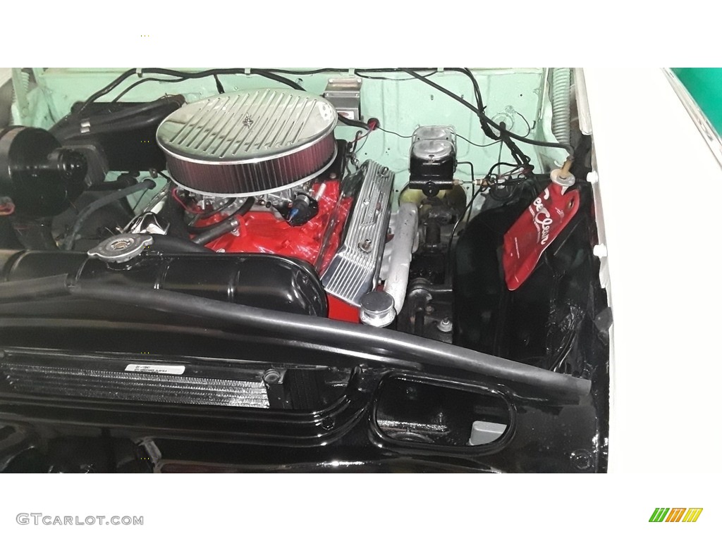 1956 Ford Fairlane Club Sedan Engine Photos