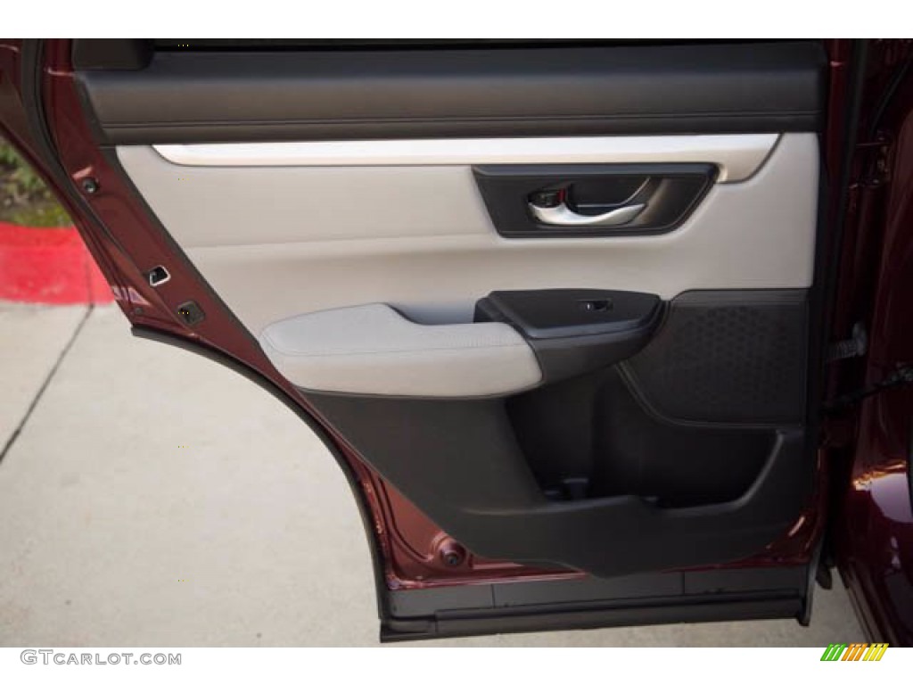 2018 CR-V LX - Basque Red Pearl II / Ivory photo #31