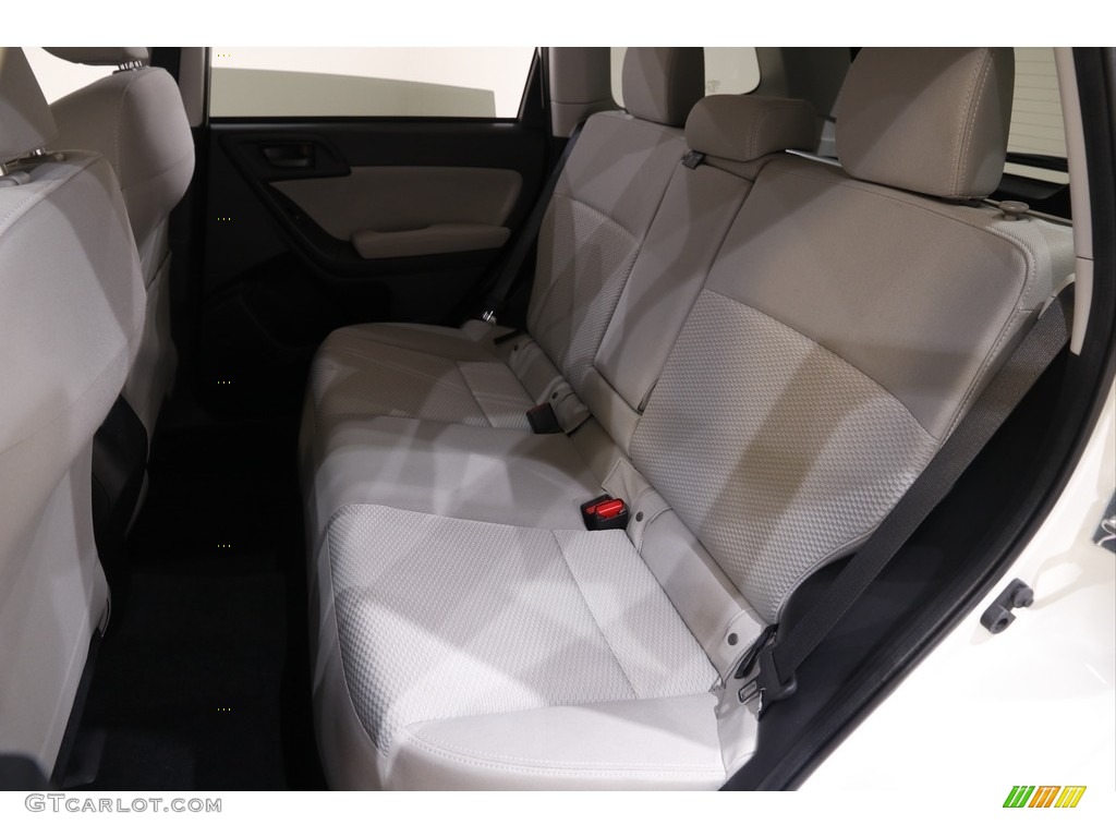 2015 Forester 2.5i Premium - Satin White Pearl / Gray photo #18