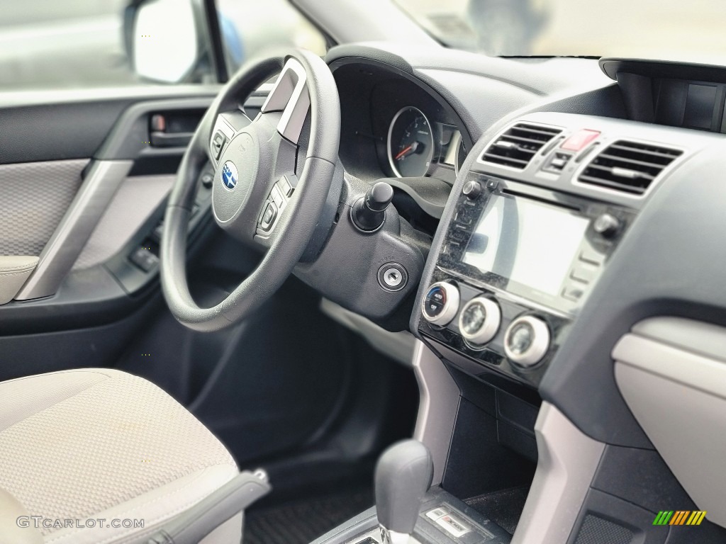 2018 Forester 2.5i Premium - Quartz Blue Pearl / Platinum photo #3