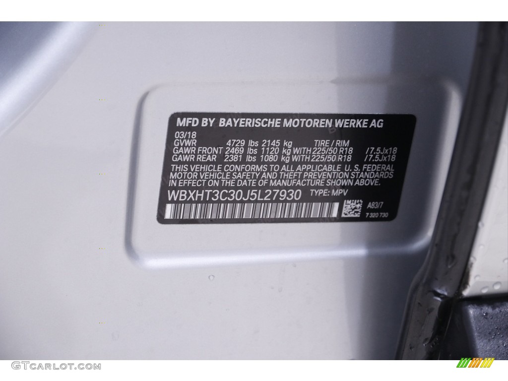 2018 X1 xDrive28i - Glacier Silver Metallic / Black photo #24
