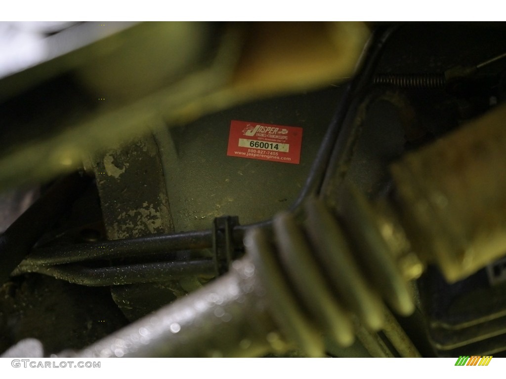 1996 Ram 2500 ST Extended Cab 4x4 - Stone White / Blue photo #23