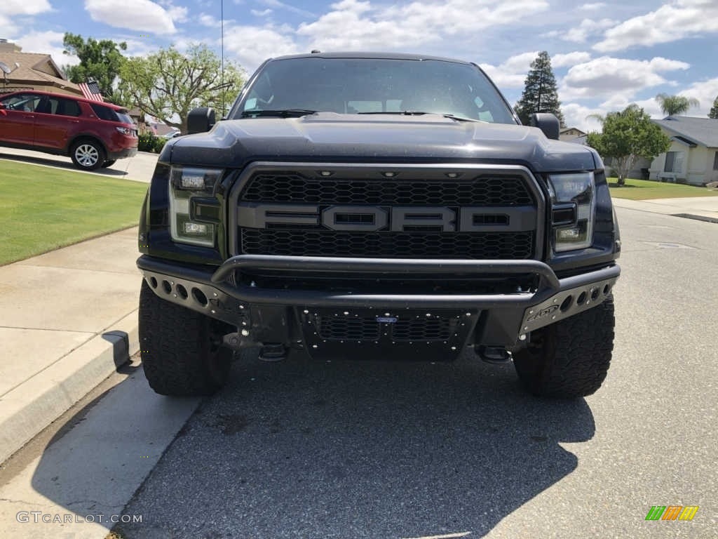 2017 F150 SVT Raptor SuperCrew 4x4 - Shadow Black / Black photo #13