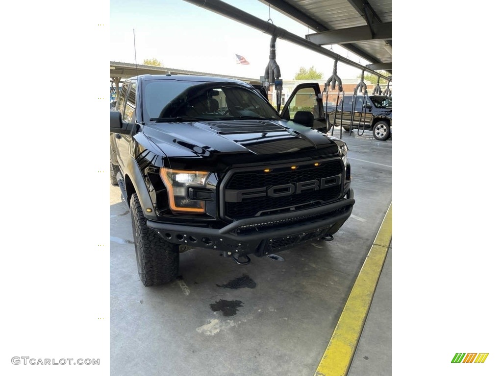 2017 F150 SVT Raptor SuperCrew 4x4 - Shadow Black / Black photo #15