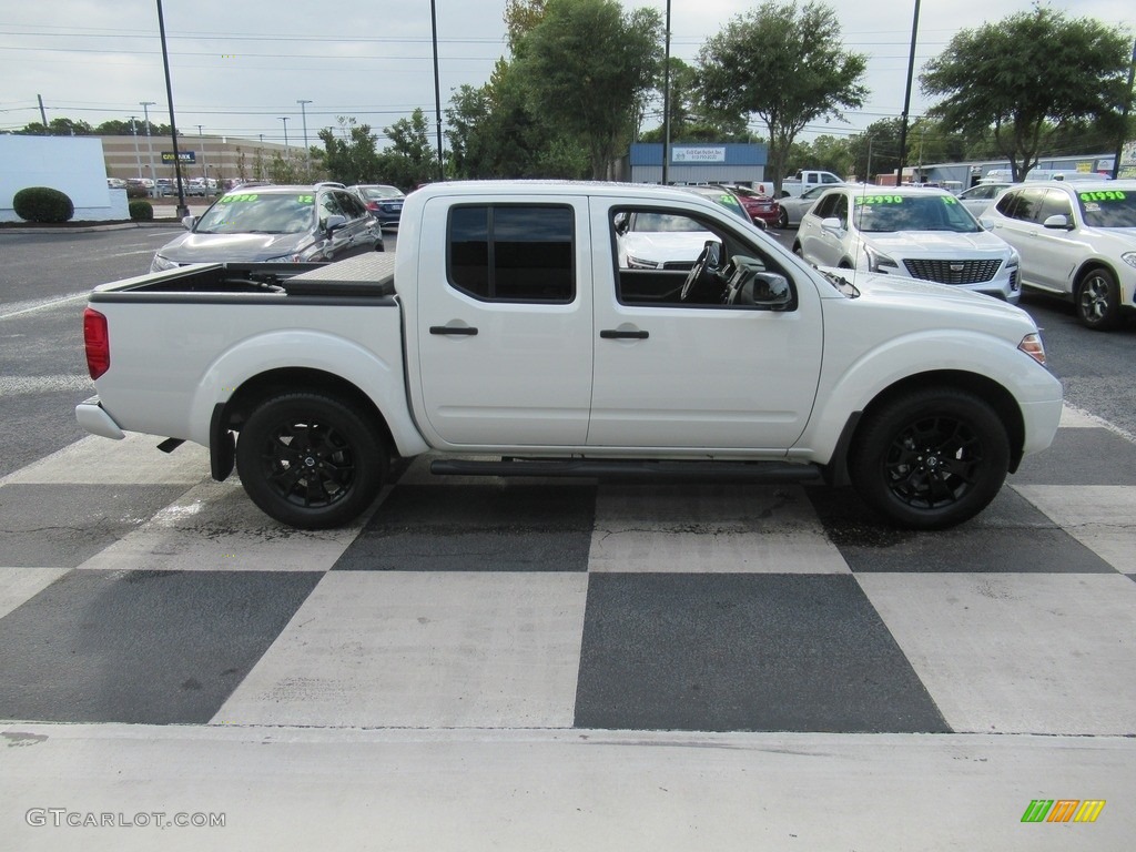2020 Nissan Frontier SV Crew Cab 4x4 Exterior Photos