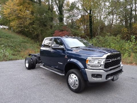2022 Ram 4500 SLT Crew Cab 4x4 Chassis Data, Info and Specs