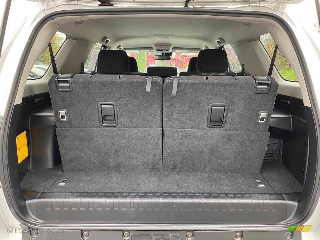 2021 Toyota 4Runner SR5 Trunk Photos