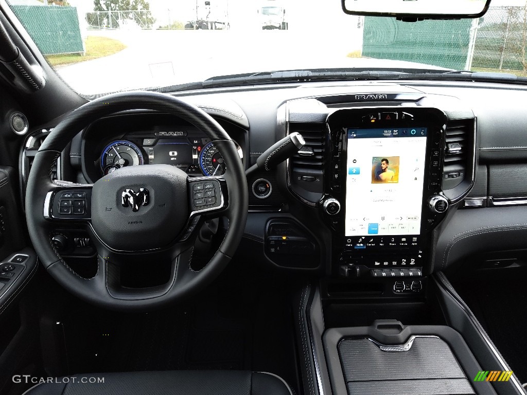 2022 Ram 3500 Limited Crew Cab 4x4 Dashboard Photos