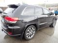 Diamond Black Crystal Pearl - Grand Cherokee Overland 4x4 Photo No. 6