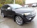 Diamond Black Crystal Pearl - Grand Cherokee Overland 4x4 Photo No. 8