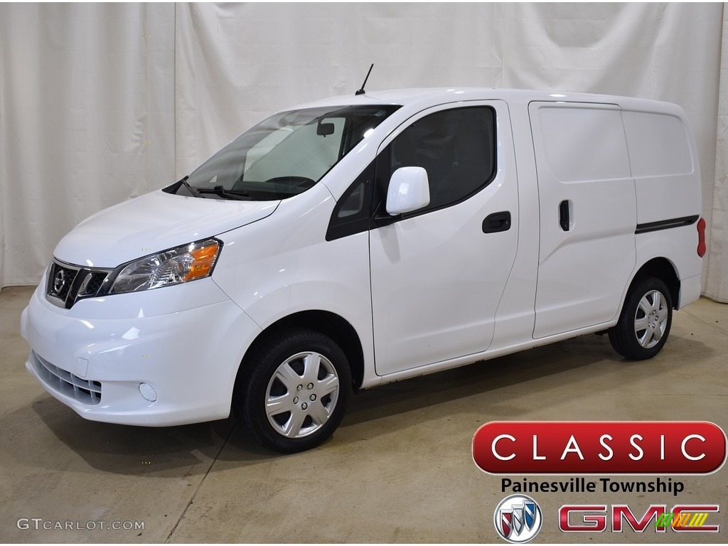 2018 NV200 S - Fresh Powder / Gray photo #1