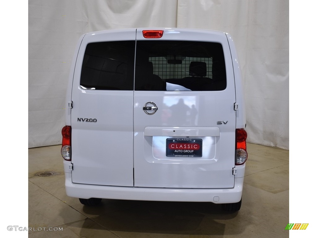 2018 NV200 S - Fresh Powder / Gray photo #3