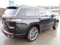 Diamond Black Crystal Pearl - Grand Cherokee L Overland 4x4 Photo No. 6