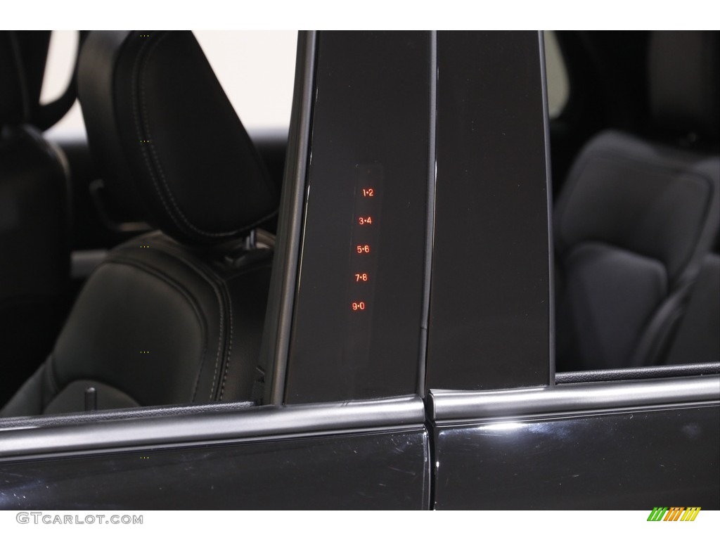 2018 Explorer Limited 4WD - Shadow Black / Ebony Black photo #4
