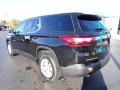 Mosaic Black Metallic - Traverse LS AWD Photo No. 4
