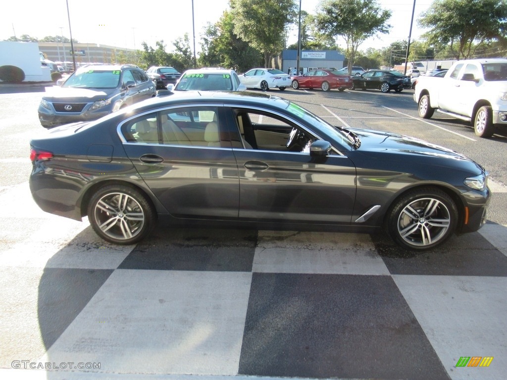 2021 5 Series 530i Sedan - Dark Graphite Metallic / Canberra Beige photo #3