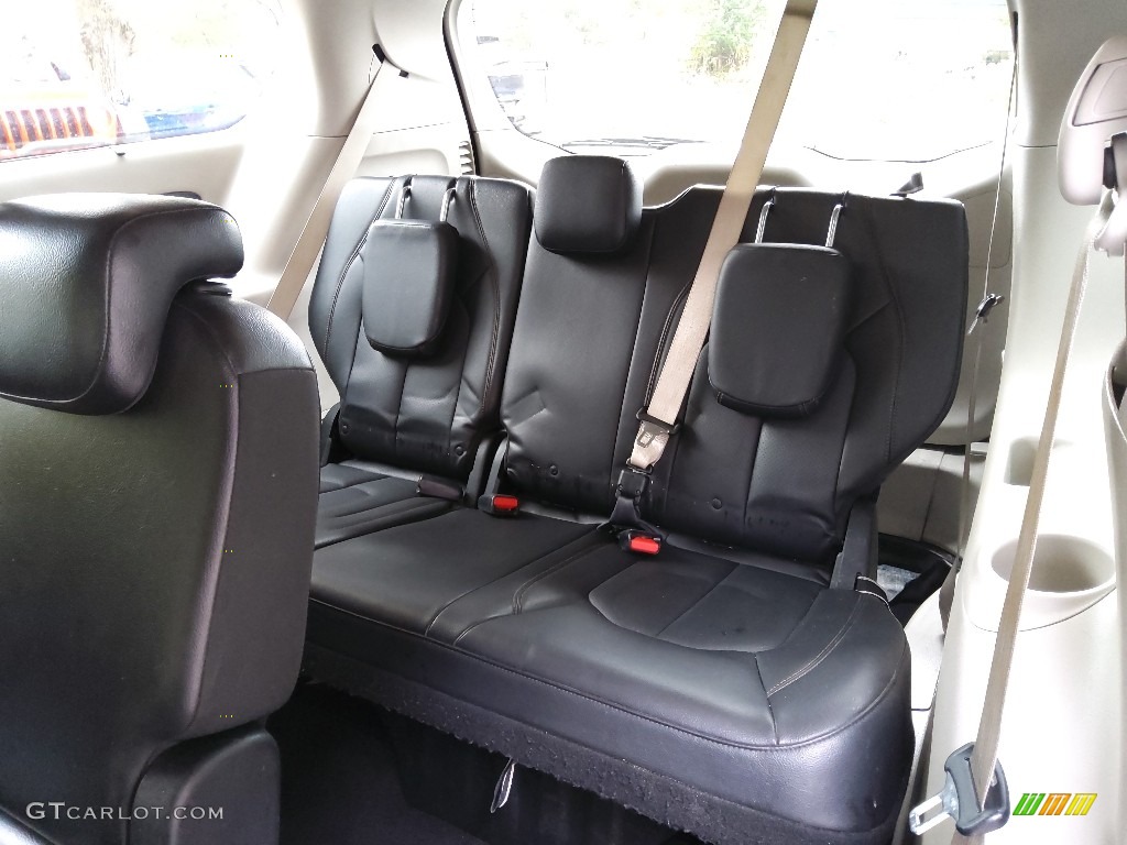 2018 Pacifica Touring L - Jazz Blue Pearl / Black/Alloy photo #15