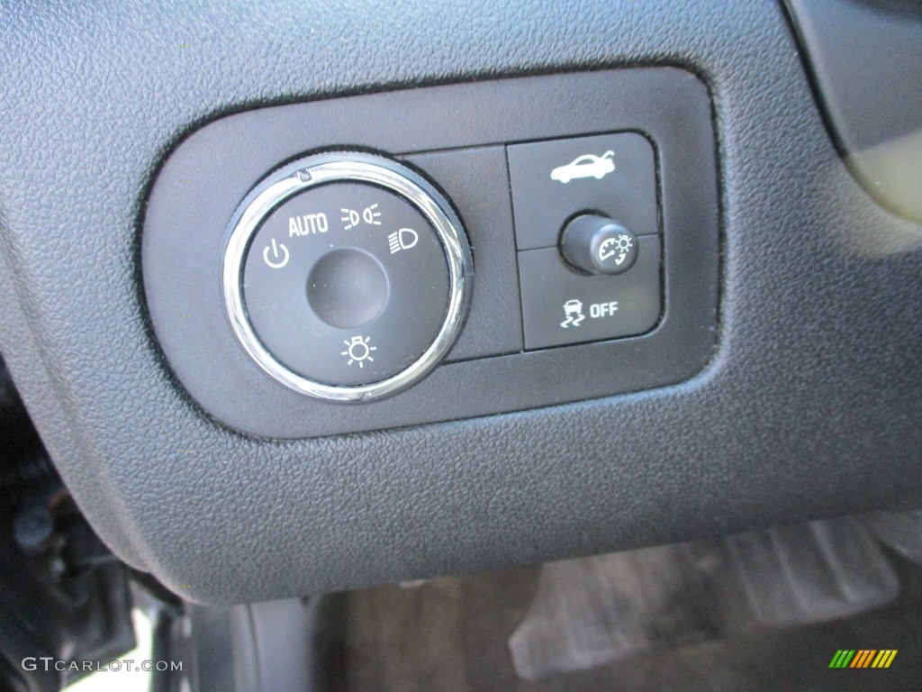 2016 Chevrolet Impala Limited LT Controls Photo #143163014