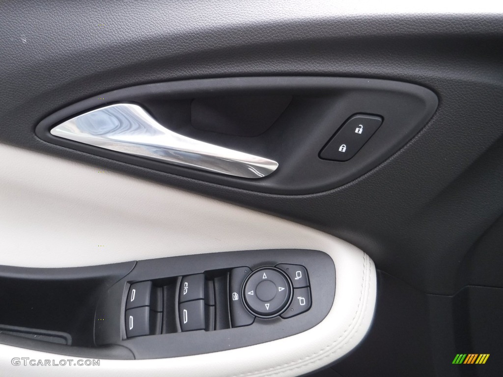 2022 Buick Encore GX Select AWD Controls Photo #143163458