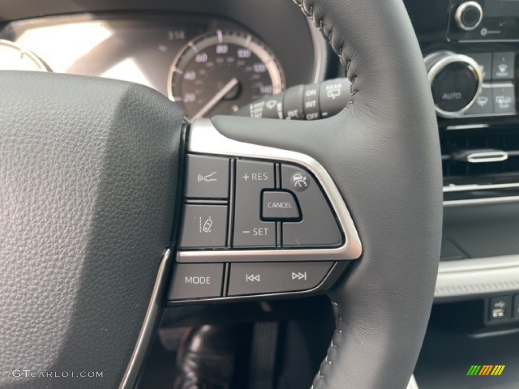 2022 Toyota Highlander XLE AWD Graphite Steering Wheel Photo #143164022