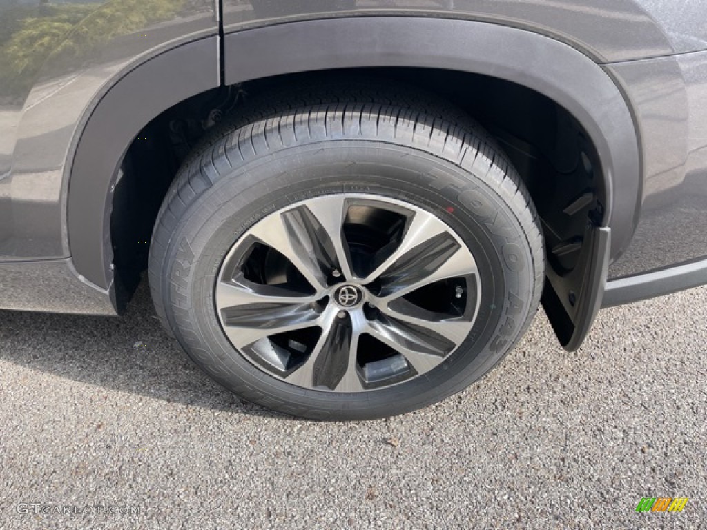 2022 Toyota Highlander XLE AWD Wheel Photo #143164109