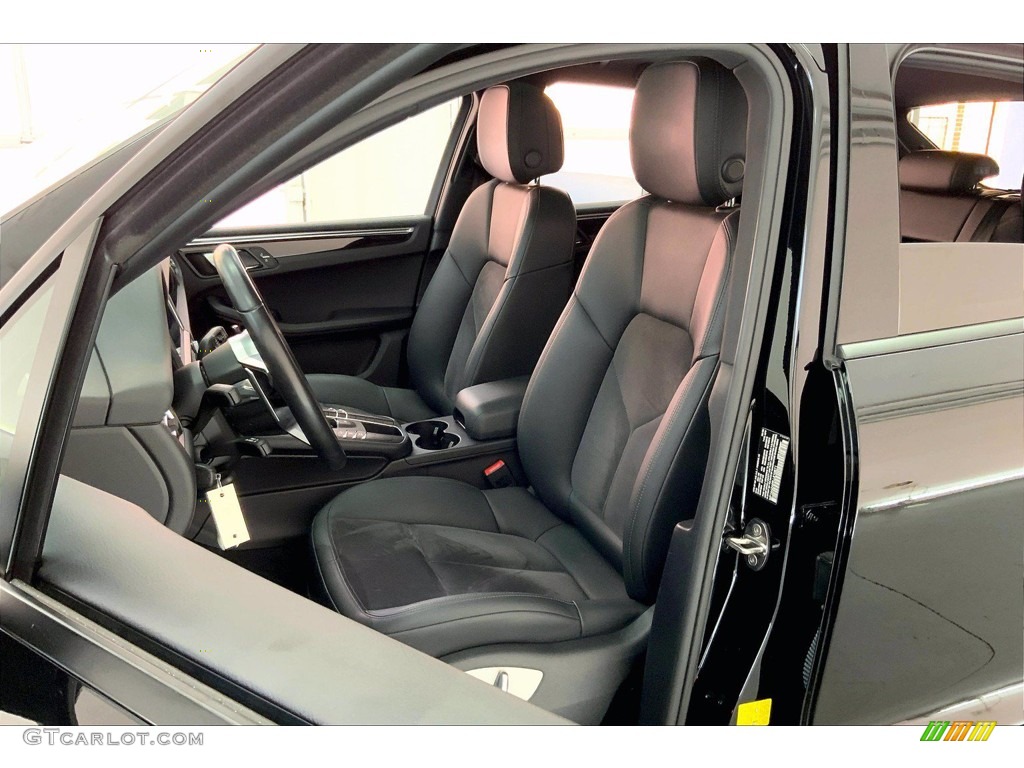 Black Interior 2020 Porsche Macan Standard Macan Model Photo #143165928