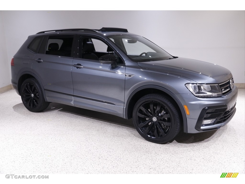 Platinum Gray Metallic 2021 Volkswagen Tiguan SE 4Motion Exterior Photo #143167278