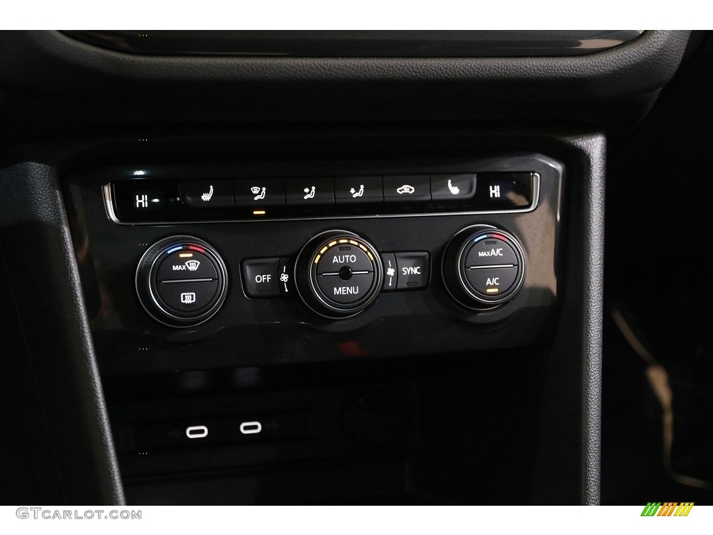 2021 Volkswagen Tiguan SE 4Motion Controls Photo #143167365