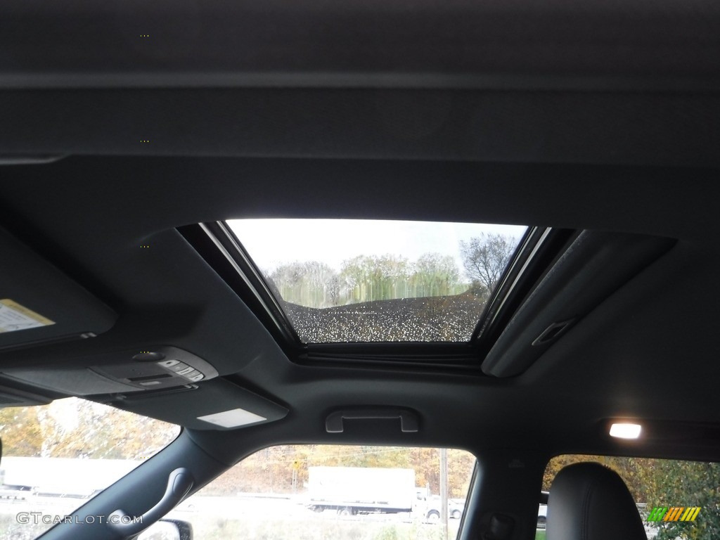 2021 Nissan Armada Midnight Edition 4x4 Sunroof Photos