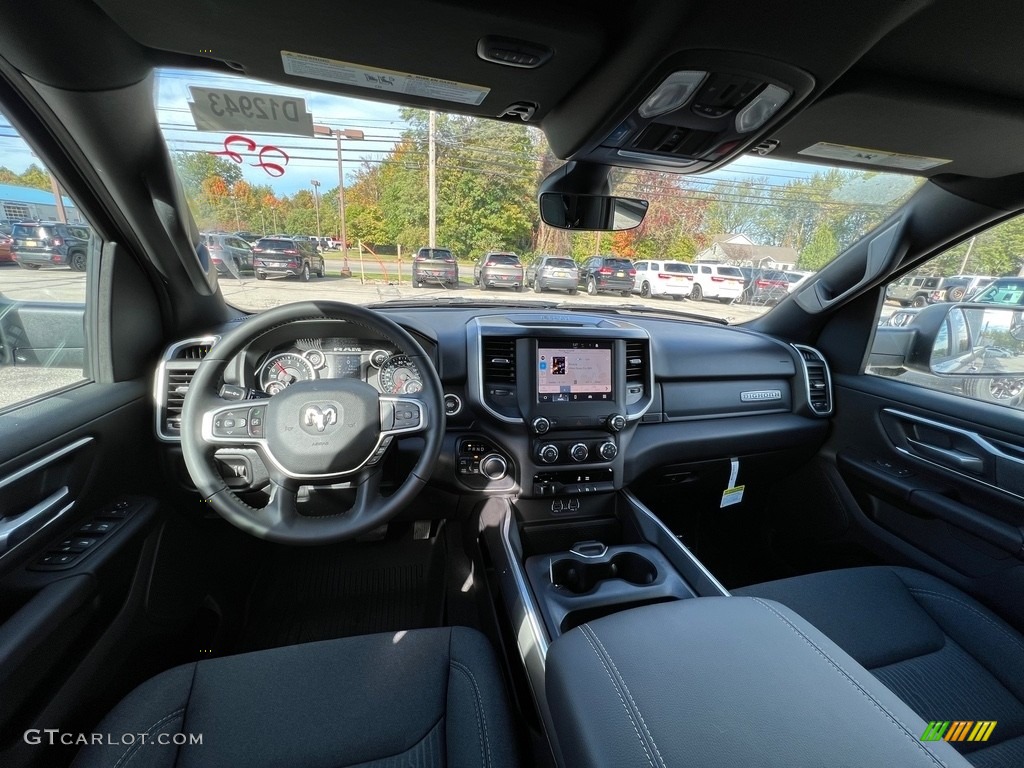 2022 Ram 1500 Big Horn Quad Cab 4x4 Front Seat Photo #143169474