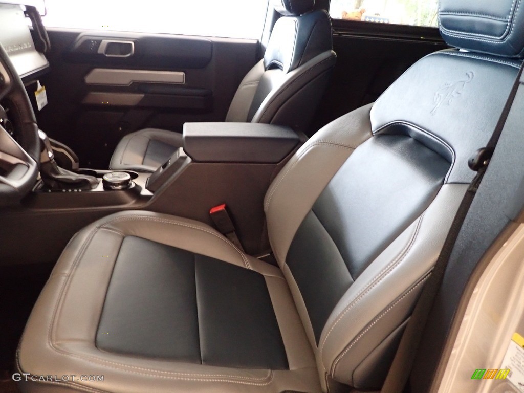 Space Gray/Navy Pier Interior 2021 Ford Bronco Outer Banks 4x4 2-Door Photo #143170171