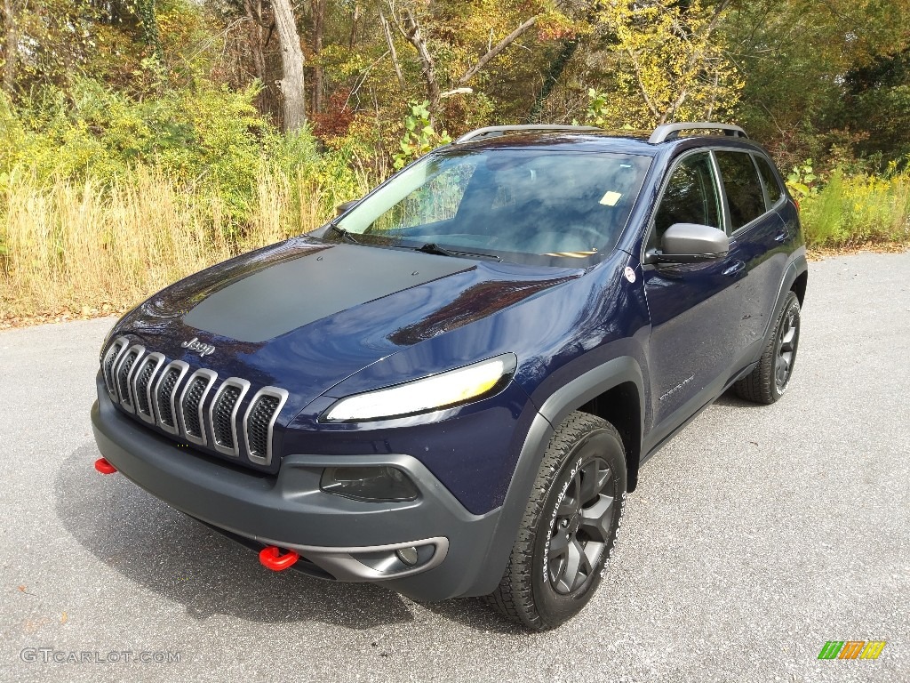 2016 Cherokee Trailhawk 4x4 - True Blue Pearl / Black photo #2