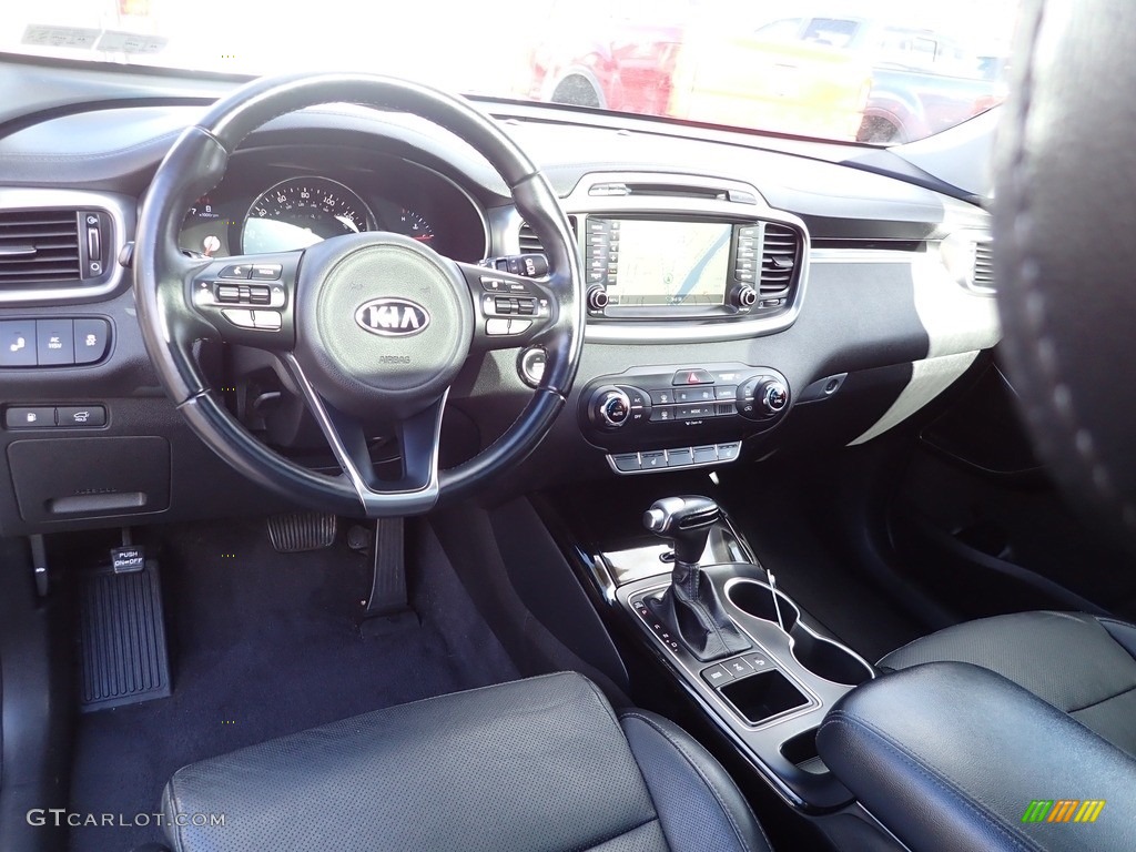 Premium Black Interior 2016 Kia Sorento SX V6 AWD Photo #143171863