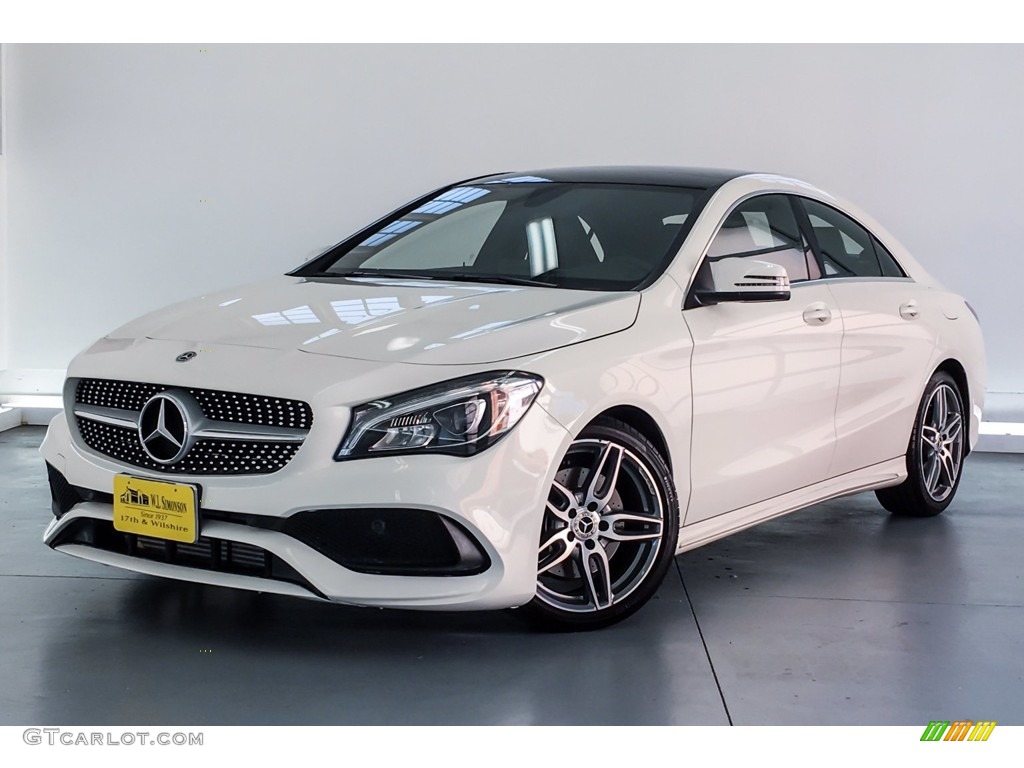 2018 CLA 250 Coupe - Cirrus White / Black photo #12