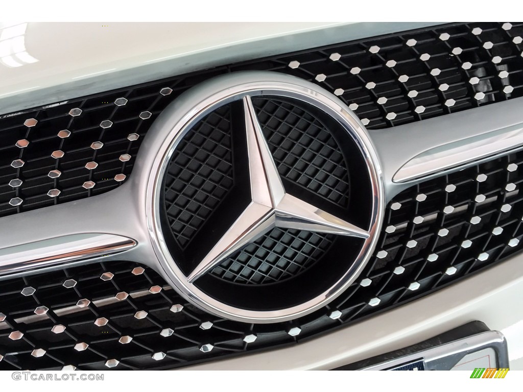 2018 CLA 250 Coupe - Cirrus White / Black photo #34