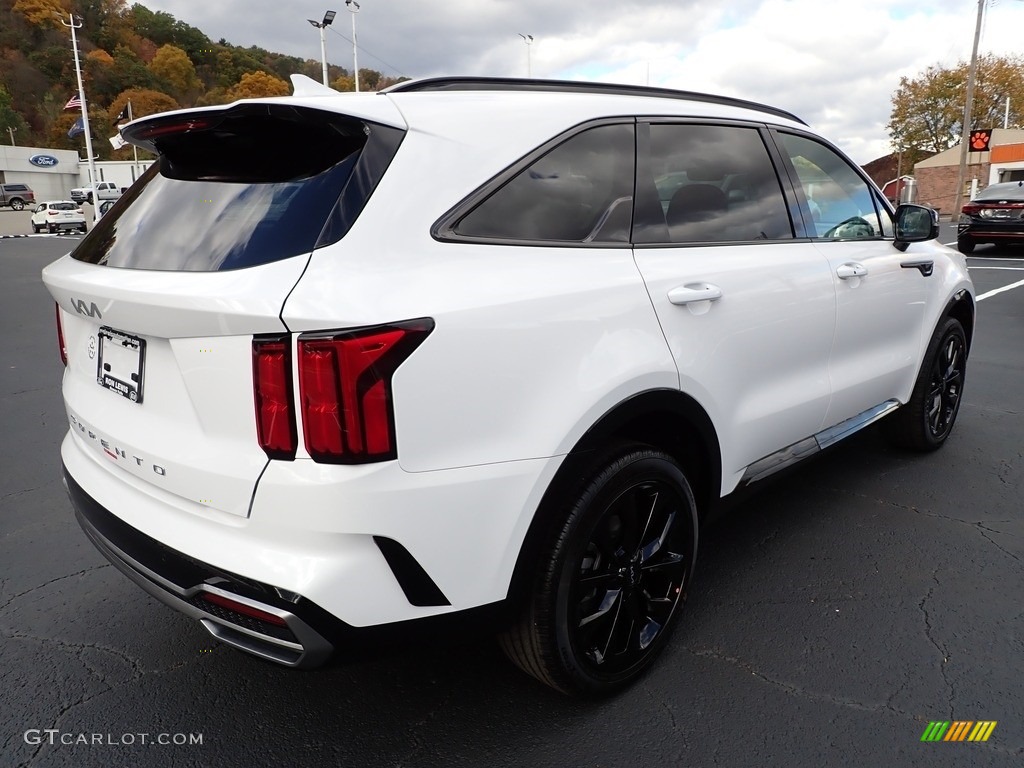 2022 Sorento SX AWD - Glacial White Pearl / Black photo #2