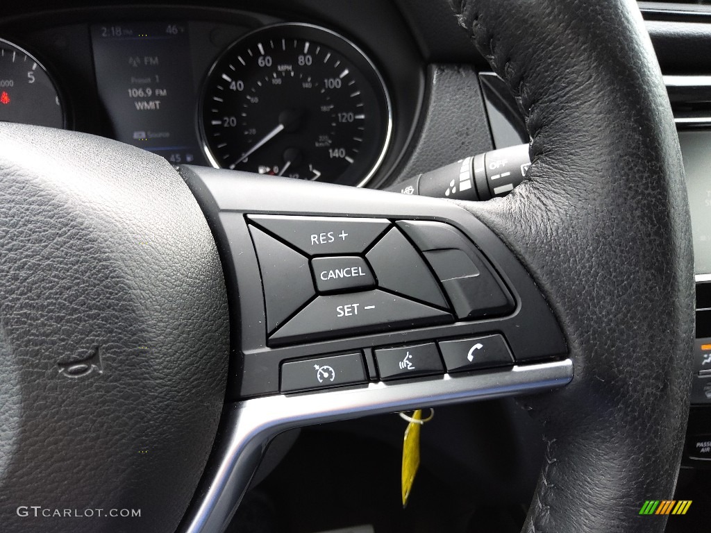 2019 Nissan Rogue S Steering Wheel Photos