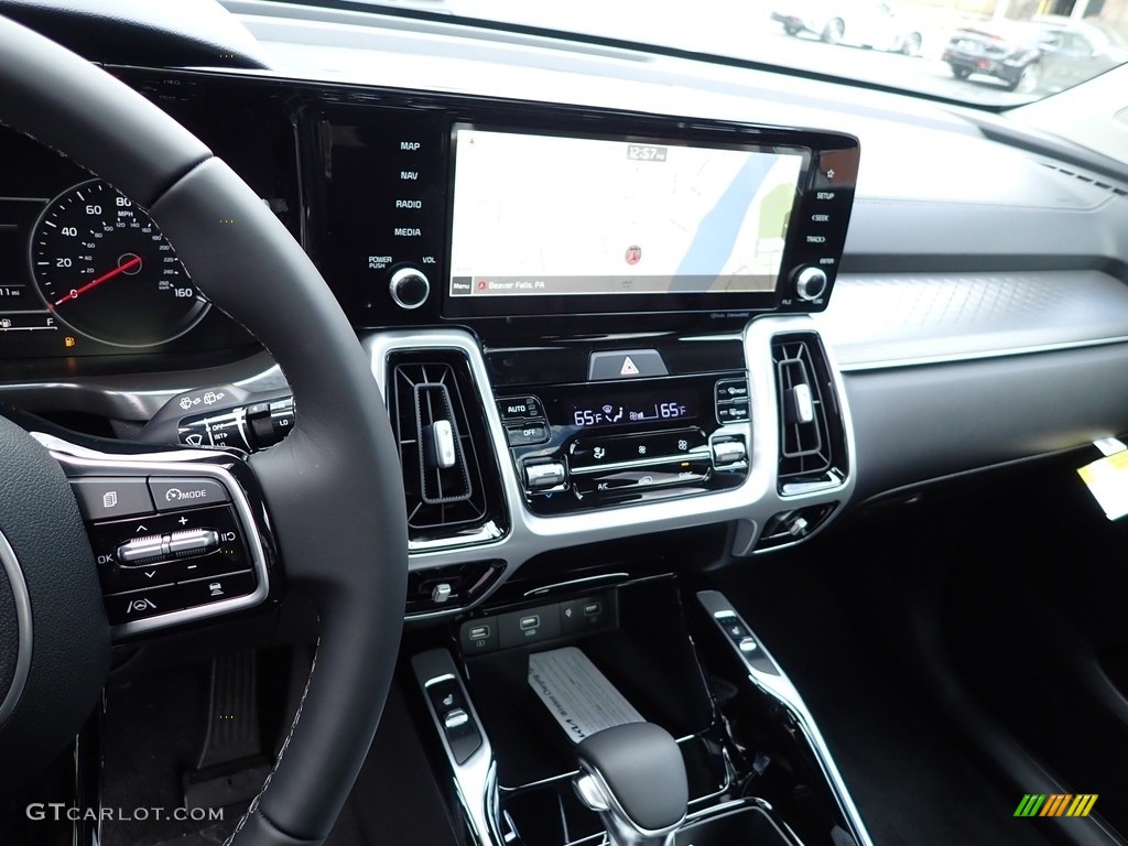 2022 Sorento SX AWD - Glacial White Pearl / Black photo #17