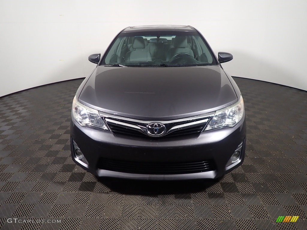 2014 Camry XLE - Magnetic Gray Metallic / Ash photo #7